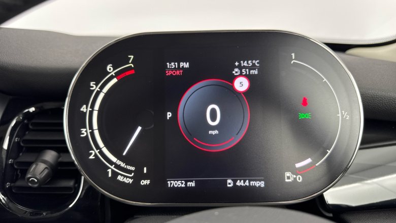 MINI Hatchback 1.5 Cooper Classic 3dr Auto Petrol Hatchback